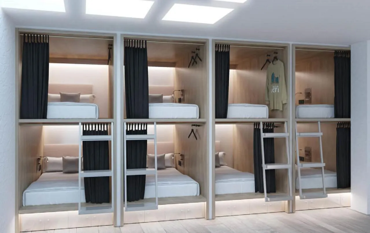 Y Hostel - Albergue Juvenil Palma de Mallorca