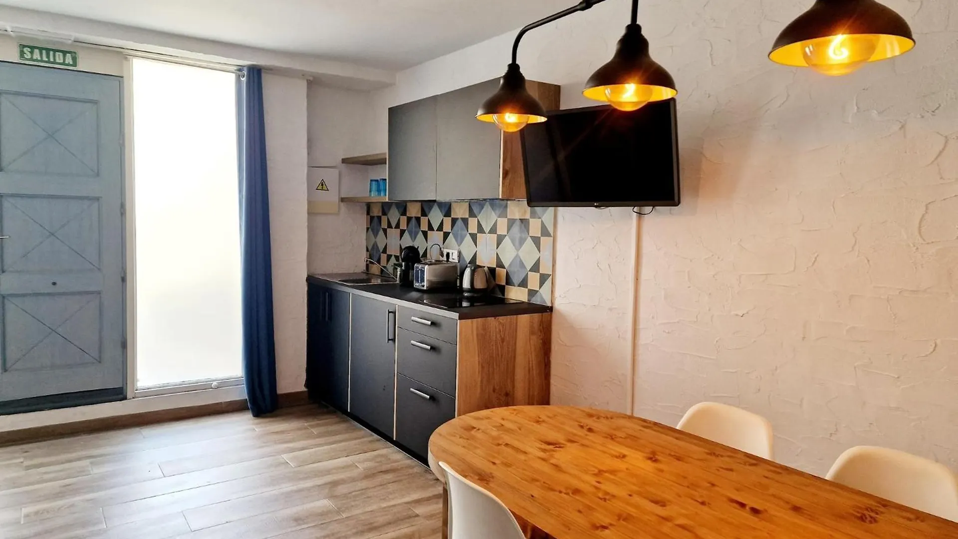 Y Hostel - Albergue Juvenil Palma de Mallorca